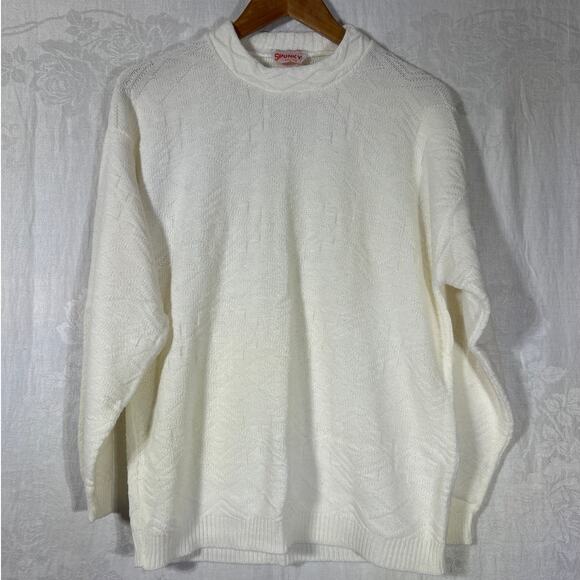 Vintage Sweater Small White Textured Knit Crew Neck USA Made Spunky Acrylic - Picture 1 of 10